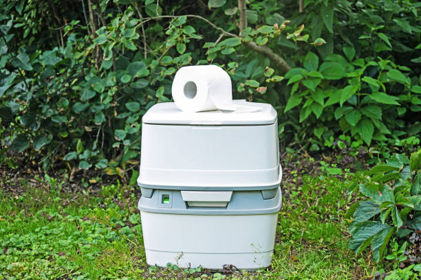 Best Construction site porta potty rental  in Freeburg, IL