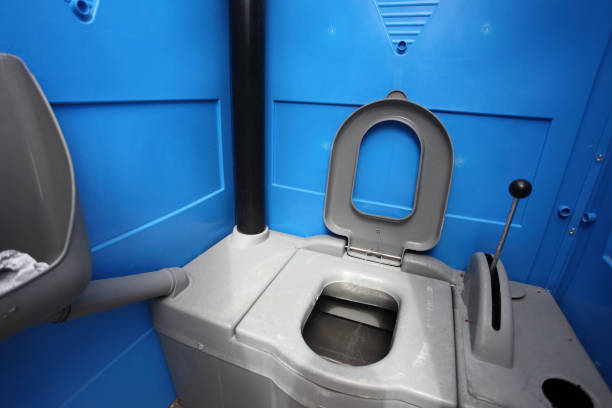 Portable Toilet Options We Offer in Freeburg, IL